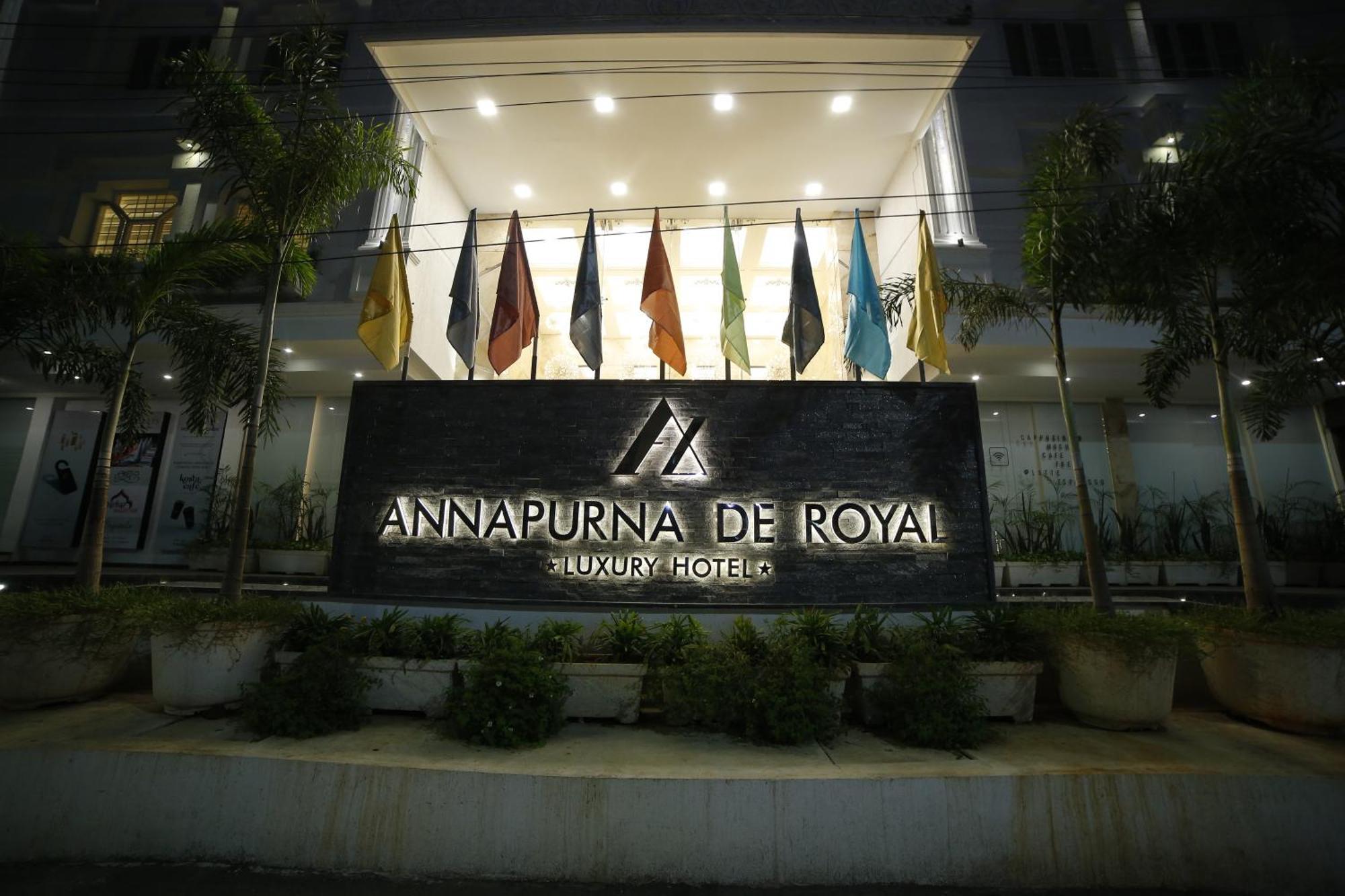 Hotel Annapurna De Royal Guntūr Extérieur photo